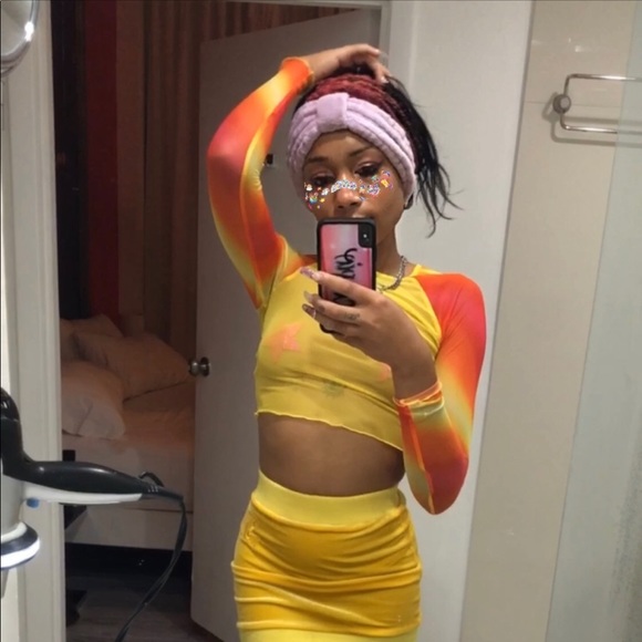 I.am.gia top - Picture 6 of 6